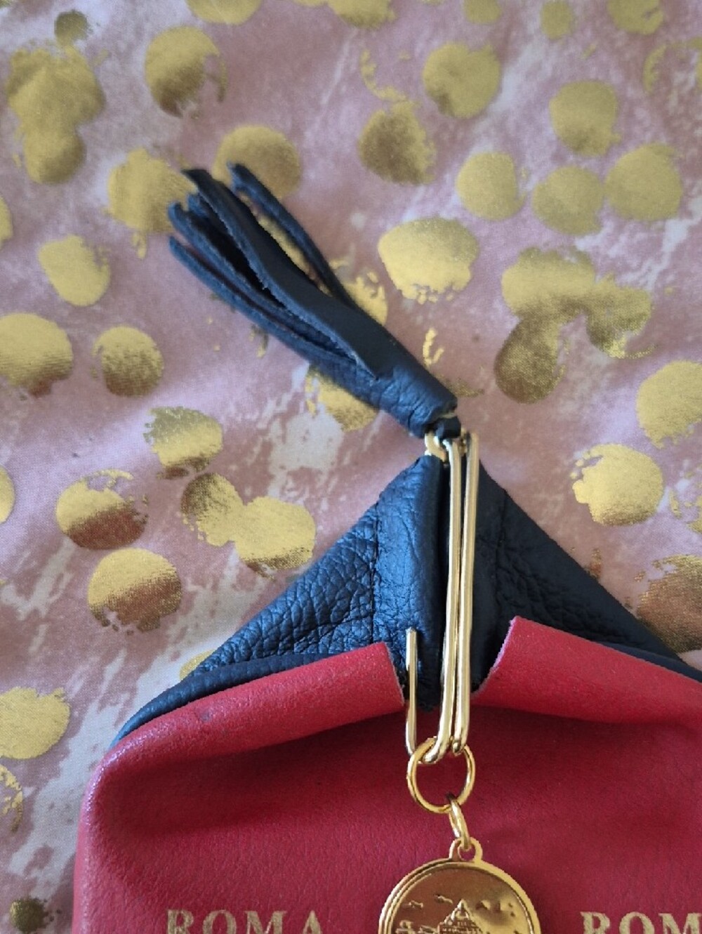 NWOT Roma Leather Red and Blue Fold-Over Key Pouch with Gold Medallion - Picture 3 of 5